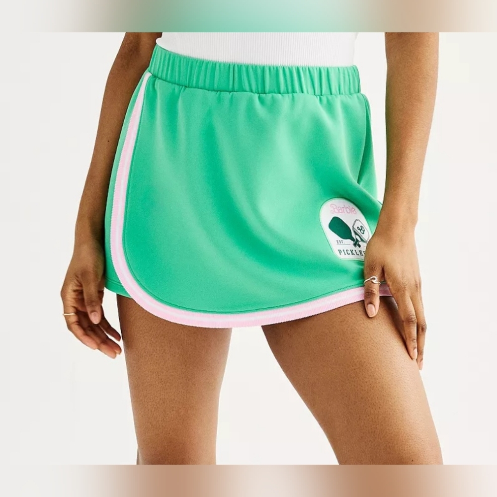 NWT junior Barbie pickelball skort